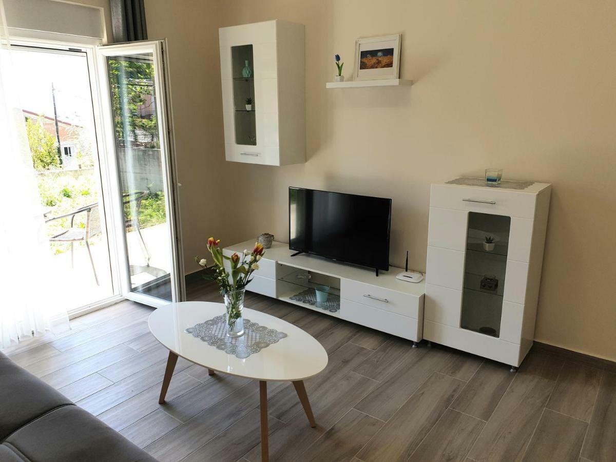 Apartments Jadran Tivat Buitenkant foto